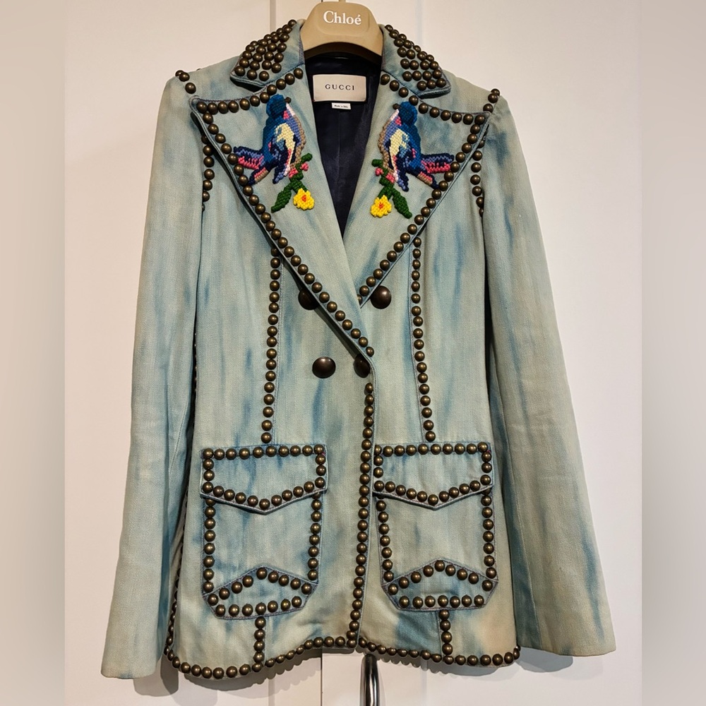 Gucci 38 XS - Like New - Fully Studded Parrot Embroidered Denim Blazer $4700